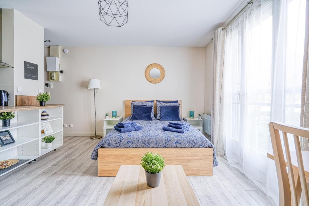 Logement Noah Courcouronnes Exterior photo